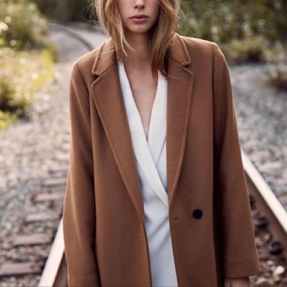 Babaton
The Stedman Coat